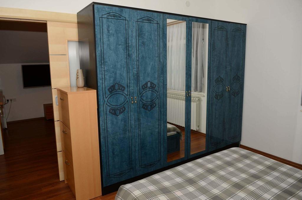 Apartments Villa Split クラピンスケ・トプリツェ エクステリア 写真