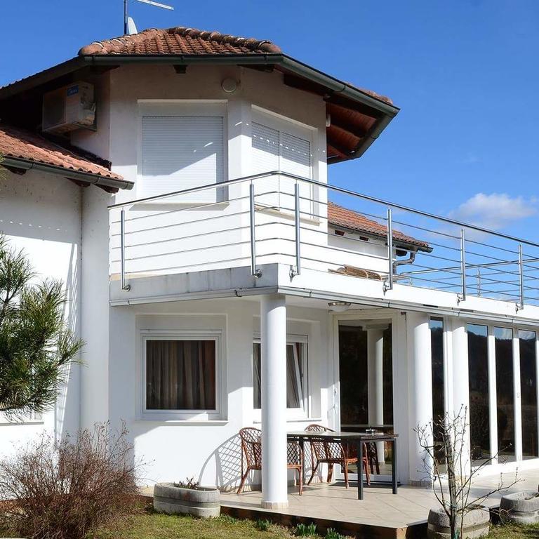 Apartments Villa Split クラピンスケ・トプリツェ エクステリア 写真
